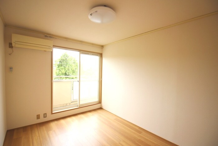 物件内観写真19　(居室)