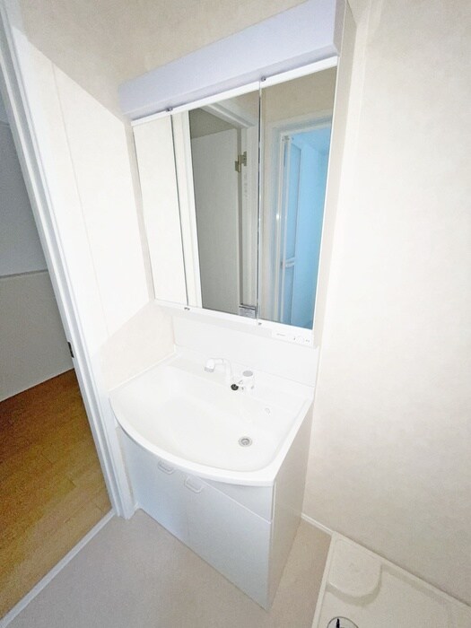 物件内観写真10　(洗面)