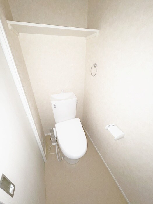 物件内観写真11　(トイレ)