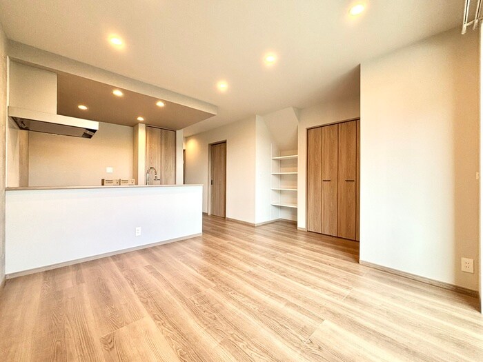 物件内観写真8　(居室)