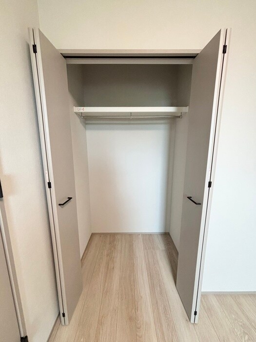 物件内観写真10　(収納)