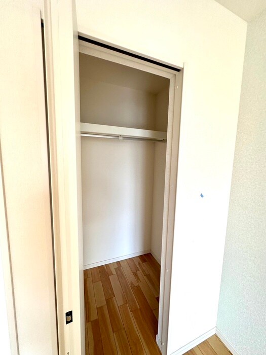 物件内観写真10　(収納)