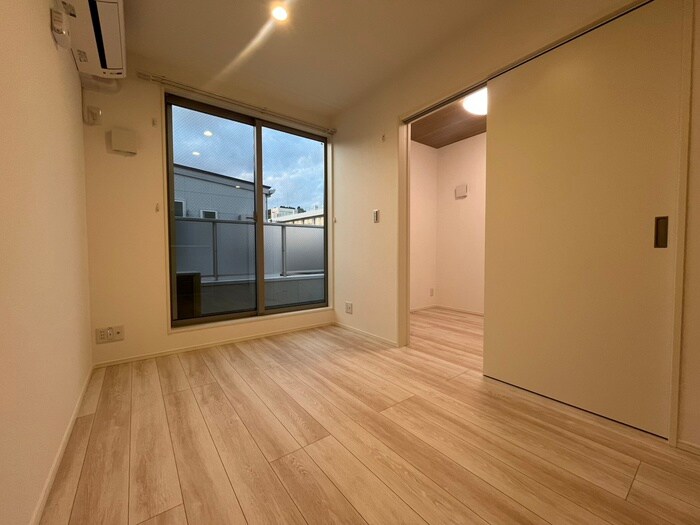 物件内観写真18　(居室)