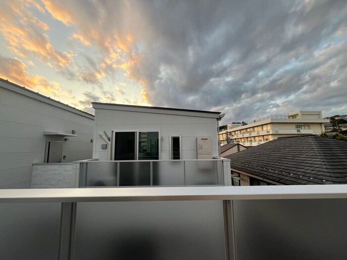 物件内観写真22　(室内からの展望)