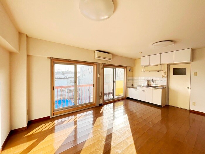 物件内観写真7　(居室)