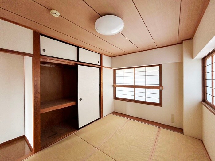 物件内観写真11　(居室)