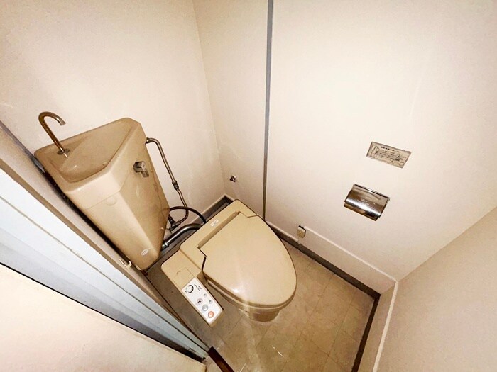 物件内観写真15　(トイレ)