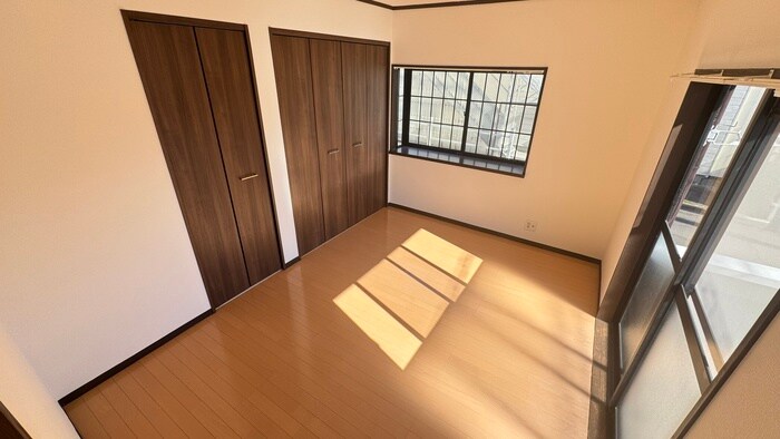 物件内観写真9　(居室)