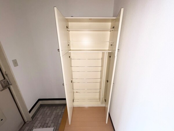 靴箱
