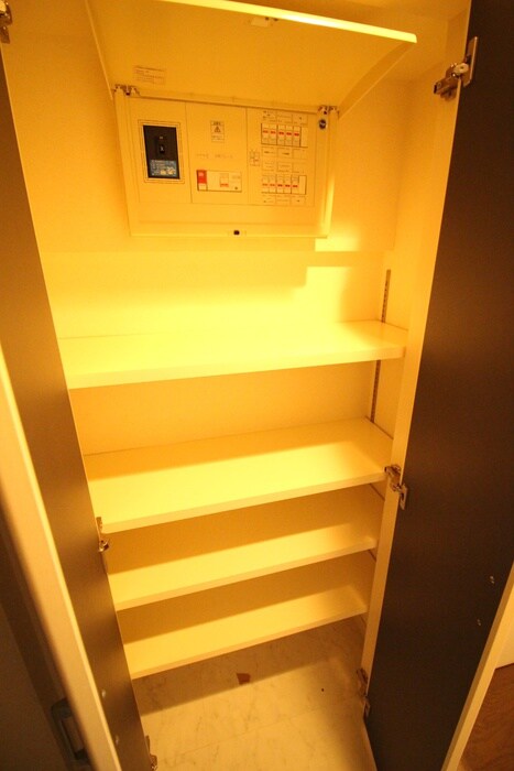 物件内観写真12　(靴箱)