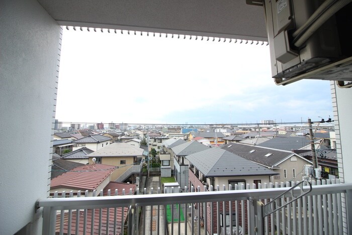 物件内観写真21　(室内からの展望)