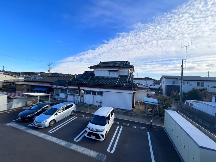 物件内観写真20　(室内からの展望)