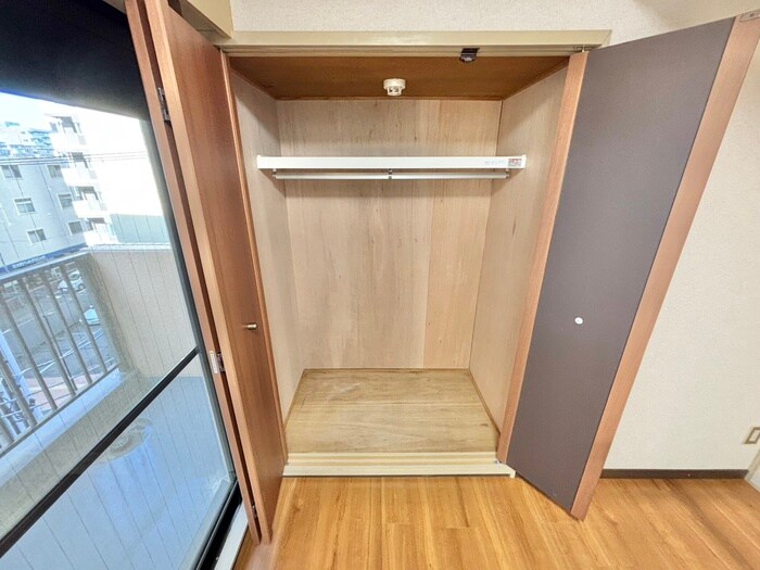 物件内観写真13　(収納)