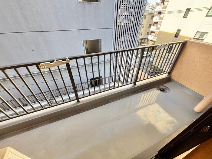 物件内観写真21　(ベランダ・バルコニー)