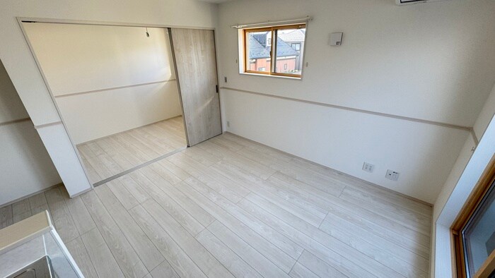 物件内観写真7　(居室)