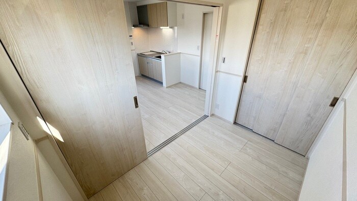 物件内観写真9　(居室)