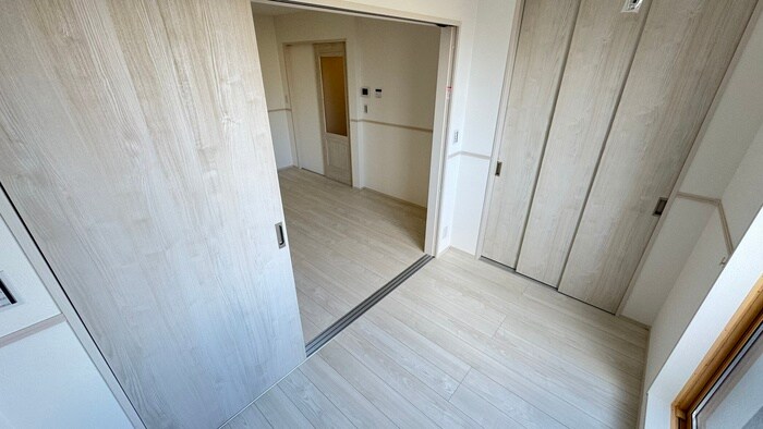 物件内観写真9　(居室)