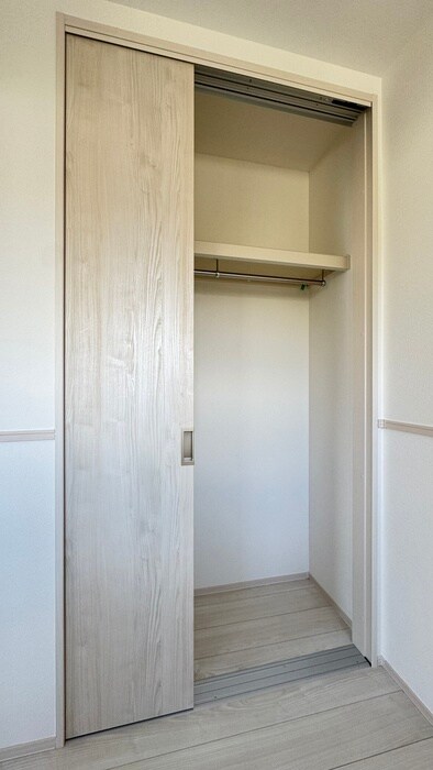 物件内観写真10　(収納)