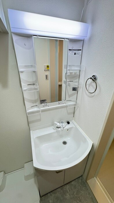 物件内観写真13　(洗面)