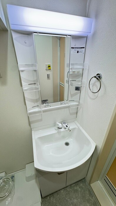 物件内観写真13　(洗面)