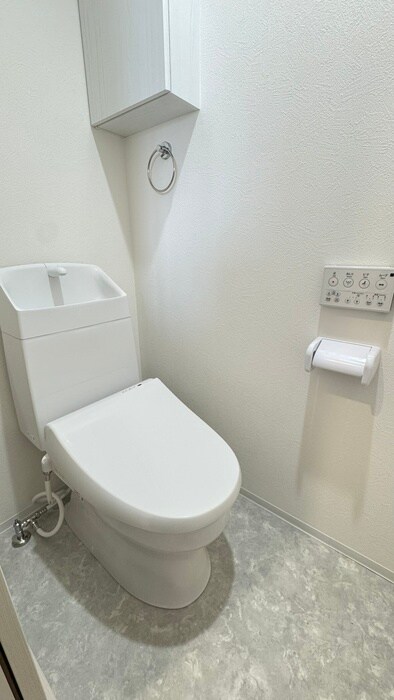 物件内観写真15　(トイレ)