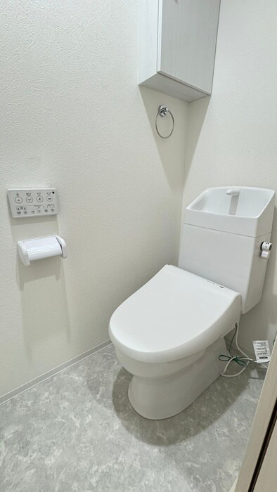 物件内観写真15　(トイレ)