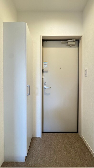 物件内観写真17　(玄関)