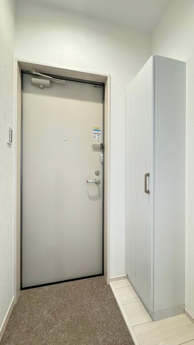 物件内観写真17　(玄関)