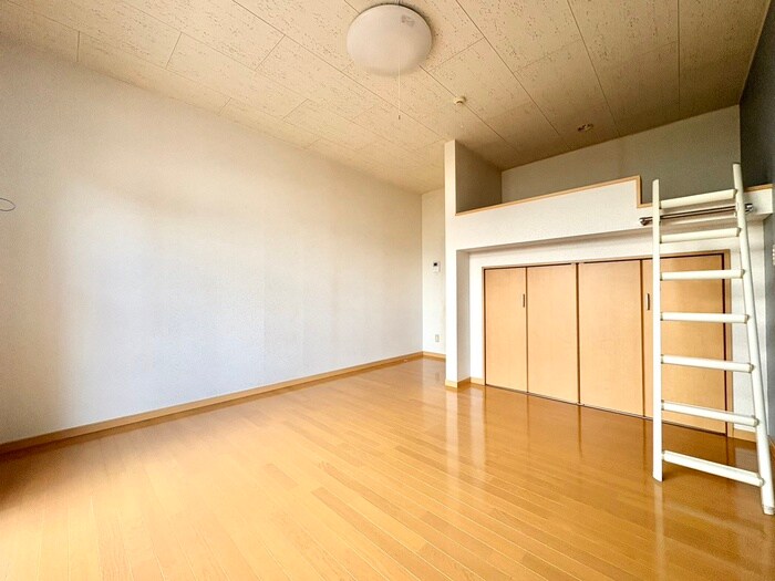 物件内観写真8　(居室)