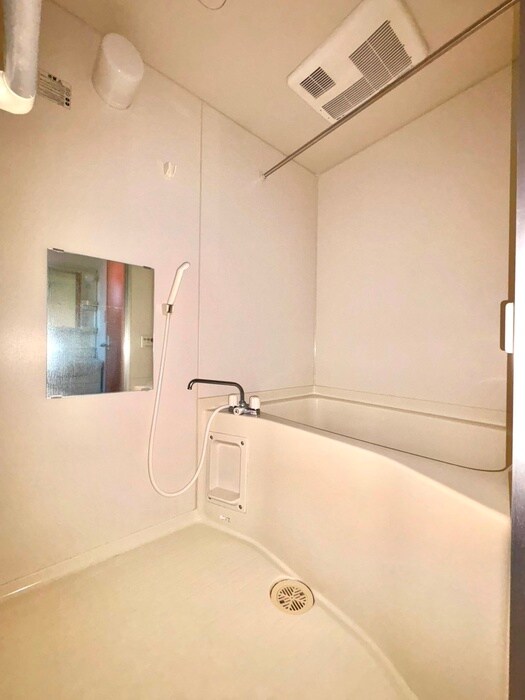 物件内観写真12　(バス／シャワールーム等)