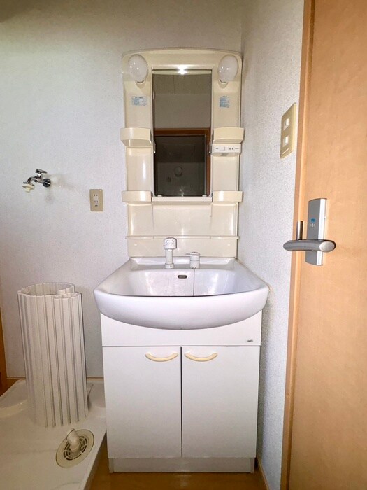 物件内観写真13　(洗面)