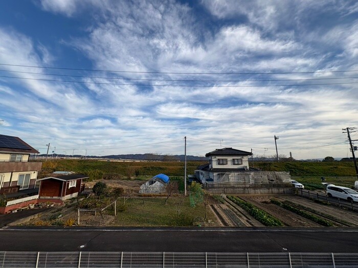 物件内観写真20　(室内からの展望)