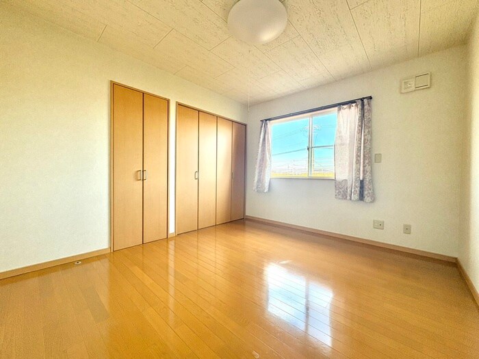 物件内観写真10　(居室)