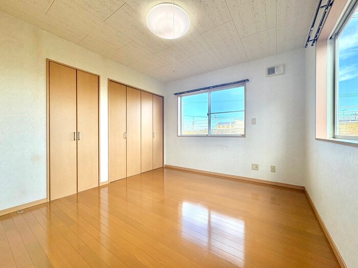 物件内観写真10　(居室)