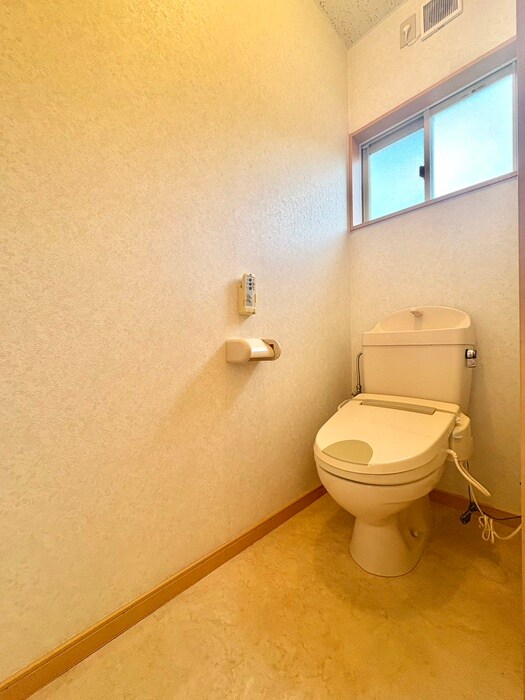 物件内観写真16　(トイレ)