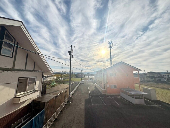 物件内観写真21　(室内からの展望)