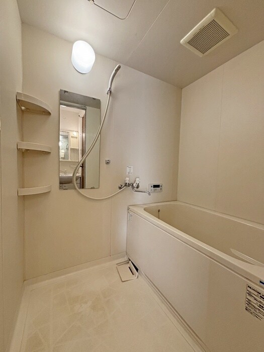 物件内観写真9　(バス／シャワールーム等)