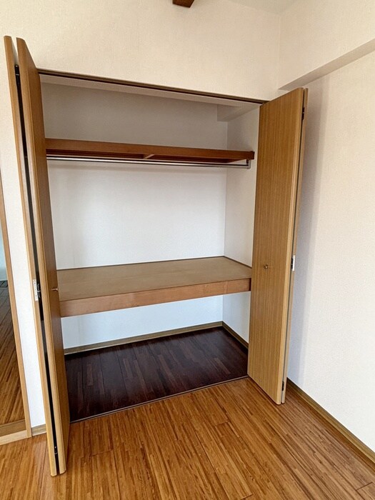 物件内観写真13　(収納)