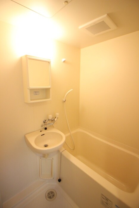物件内観写真9　(バス／シャワールーム等)
