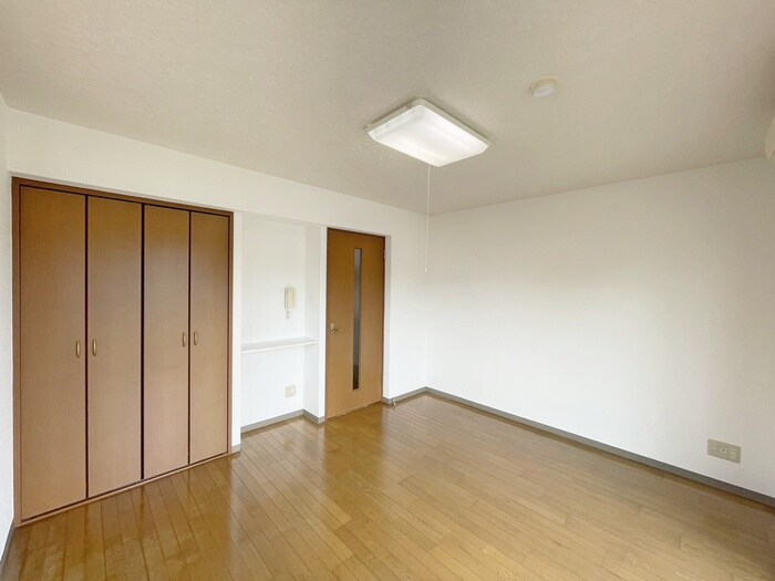 物件内観写真16　(居室)