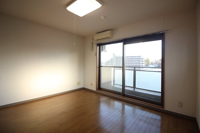 物件内観写真17　(居室)