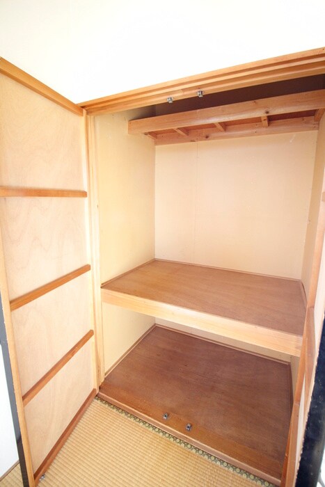 物件内観写真11　(収納)