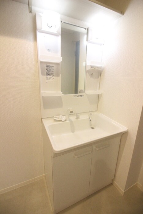 物件内観写真9　(洗面)