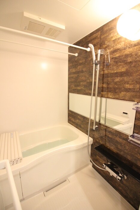 物件内観写真10　(バス／シャワールーム等)