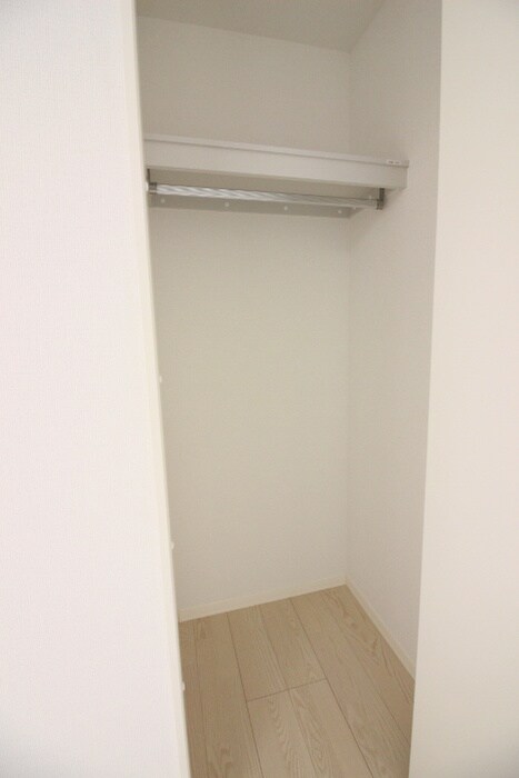 物件内観写真16　(収納)