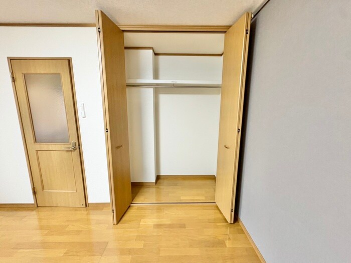 物件内観写真21　(収納)