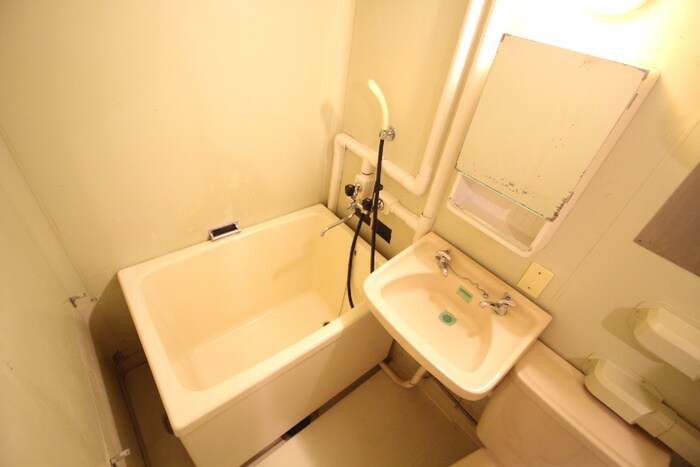 物件内観写真10　(バス／シャワールーム等)