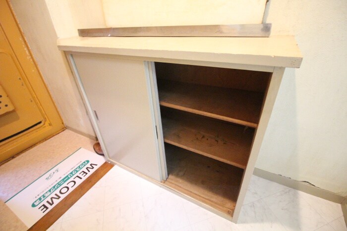 物件内観写真13　(靴箱)