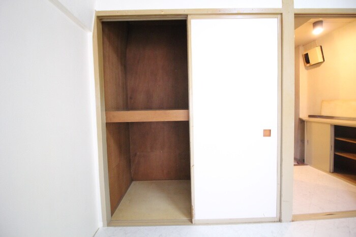 物件内観写真14　(収納)