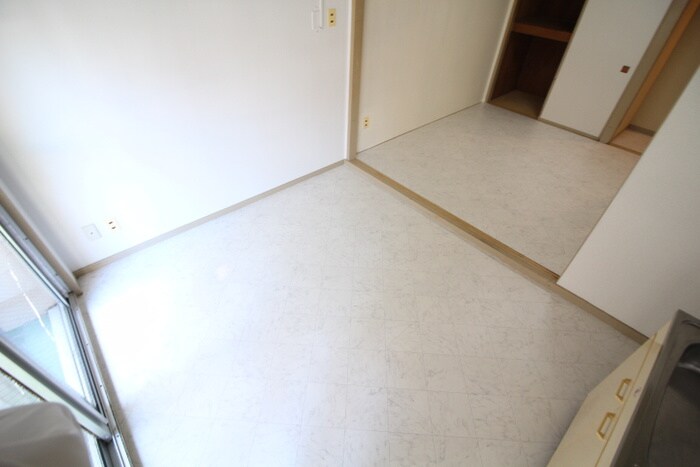 物件内観写真18　(廊下)